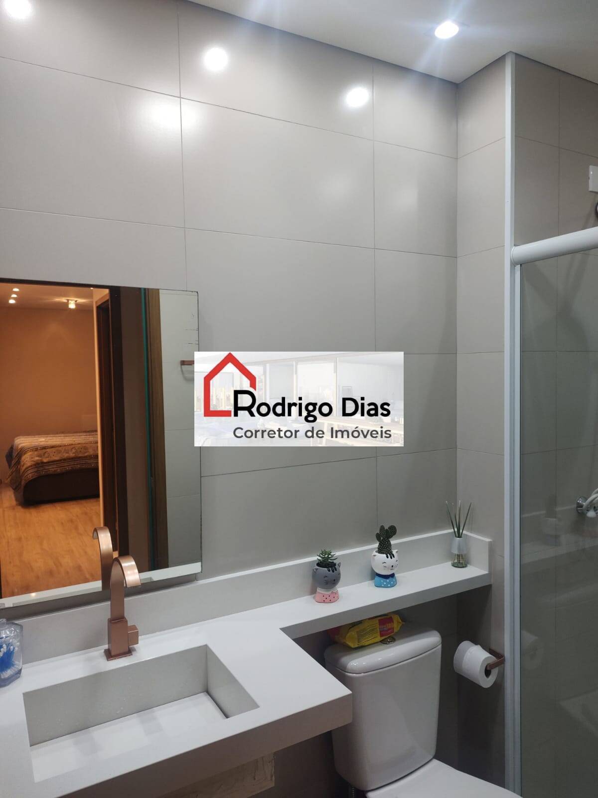 Apartamento à venda com 2 quartos, 64m² - Foto 2