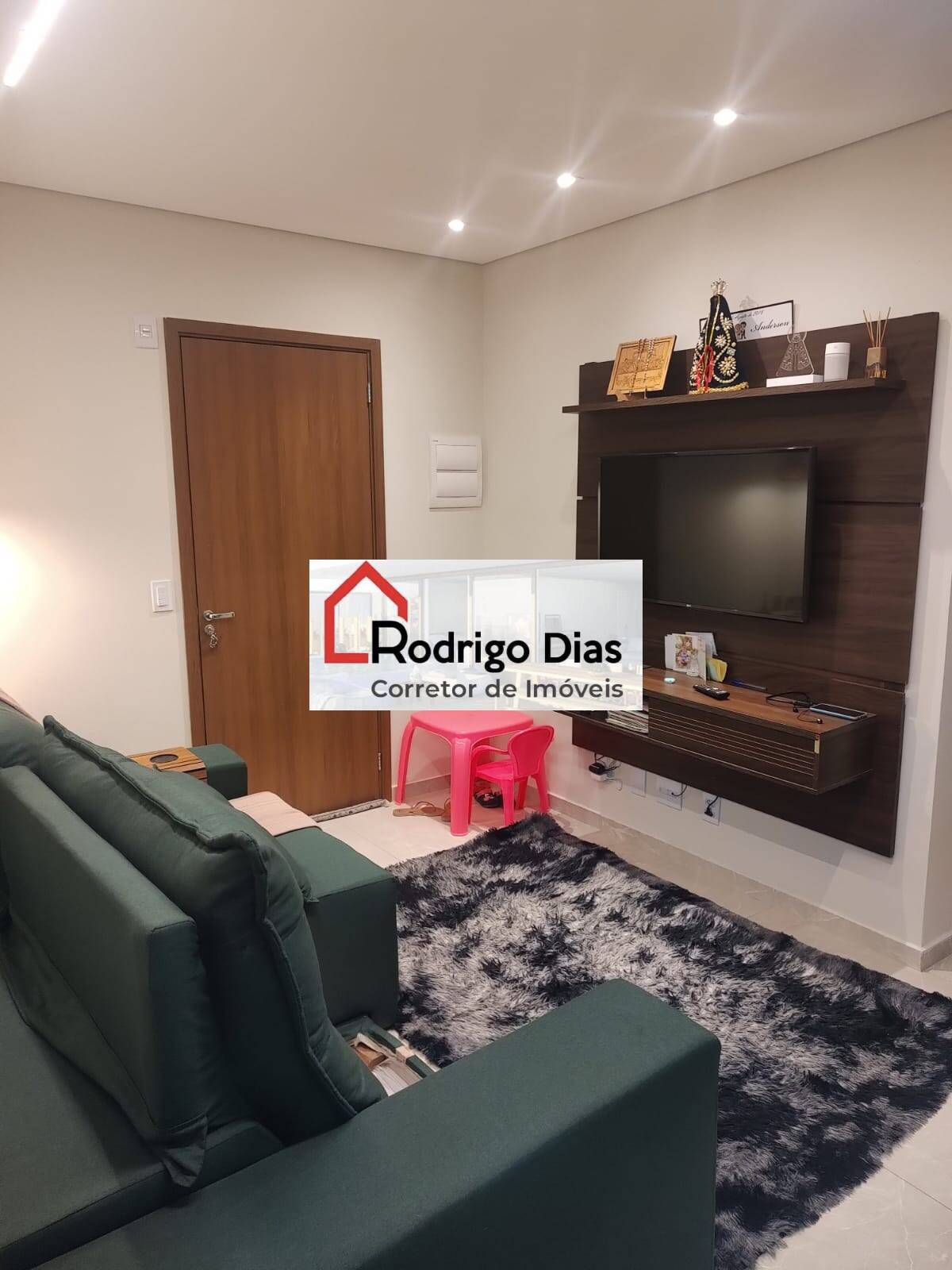 Apartamento à venda com 2 quartos, 64m² - Foto 3