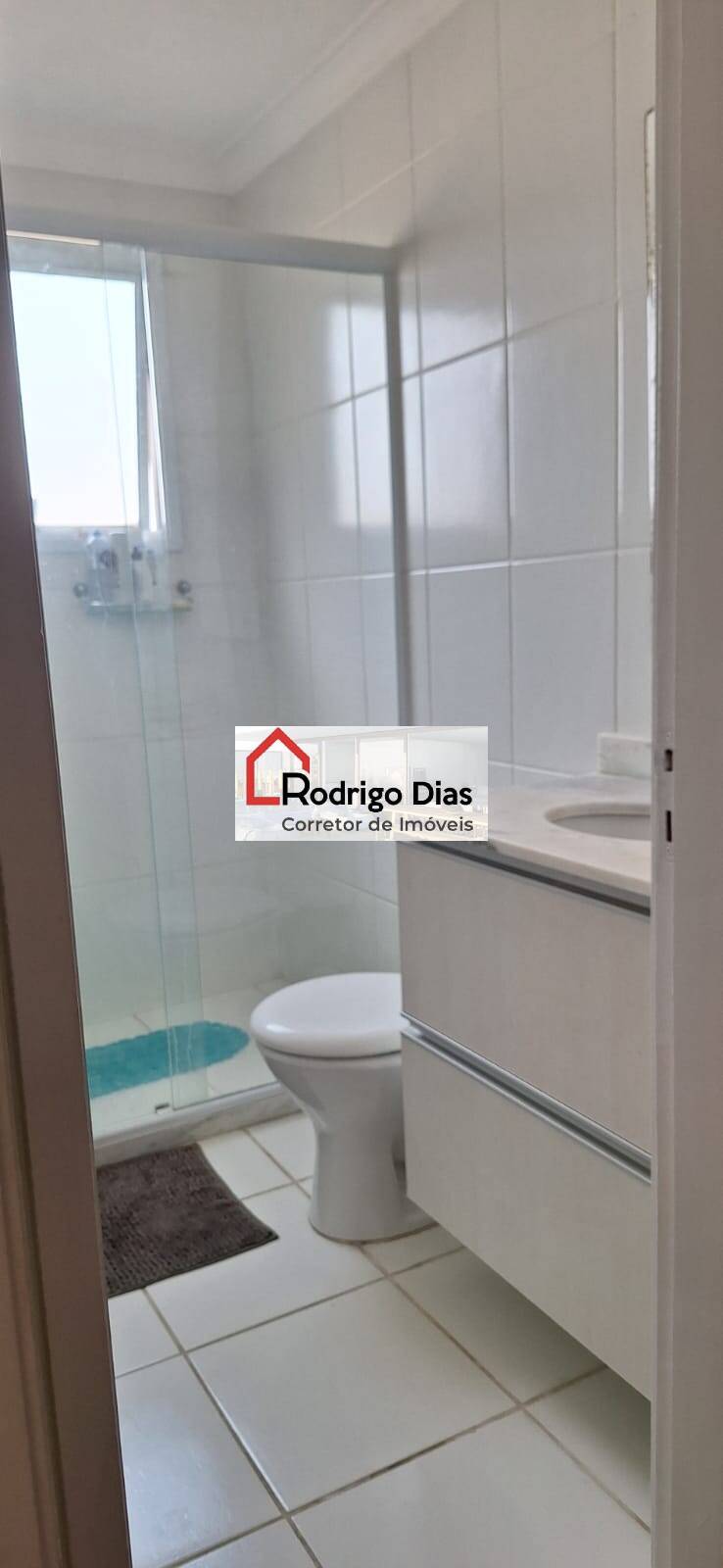 Apartamento para alugar com 2 quartos, 69m² - Foto 4