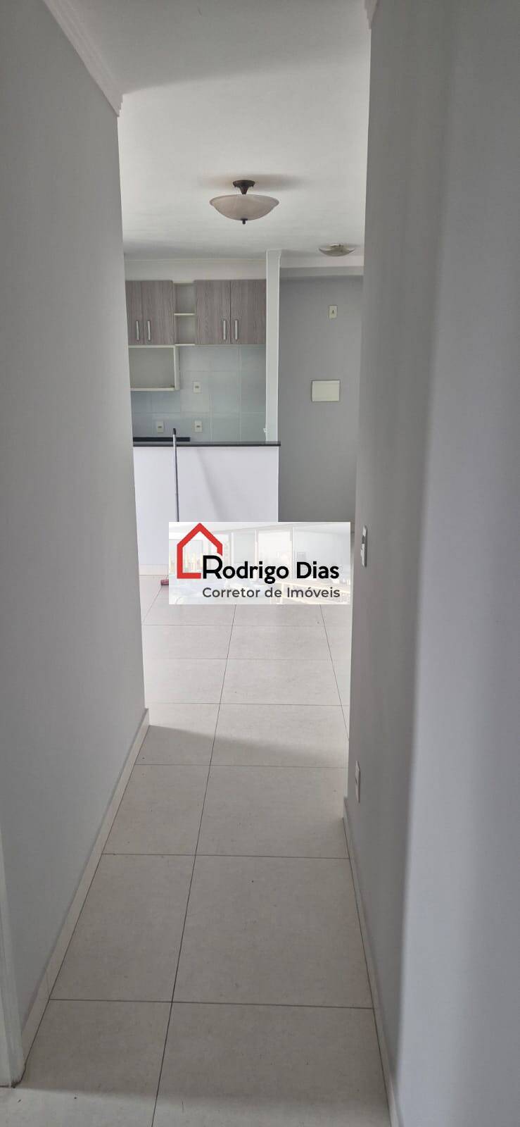 Apartamento para alugar com 2 quartos, 69m² - Foto 3