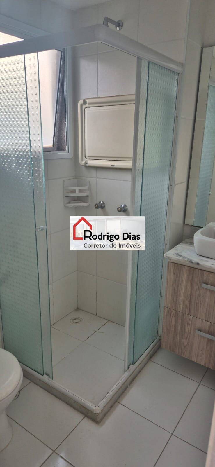 Apartamento para alugar com 2 quartos, 69m² - Foto 6