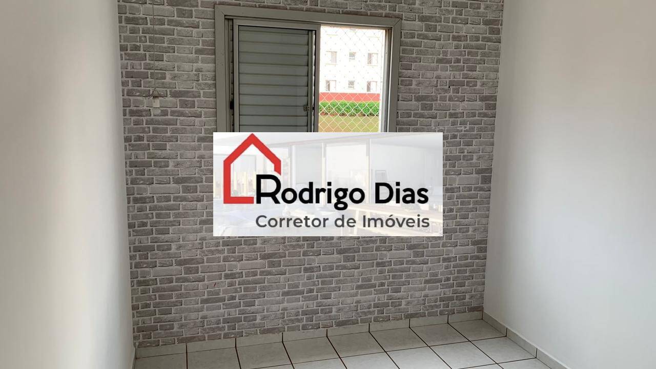 Apartamento para alugar com 2 quartos, 64m² - Foto 12