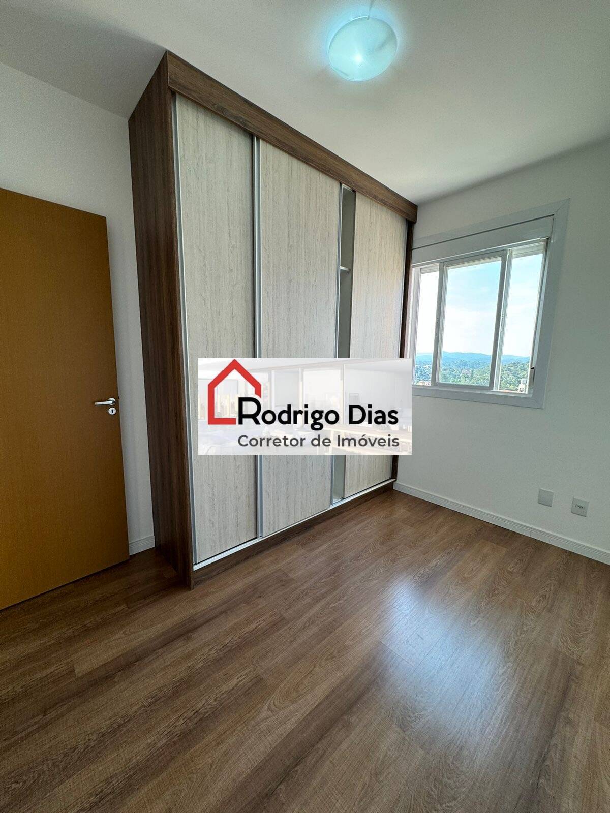 Apartamento para alugar com 3 quartos, 77m² - Foto 5