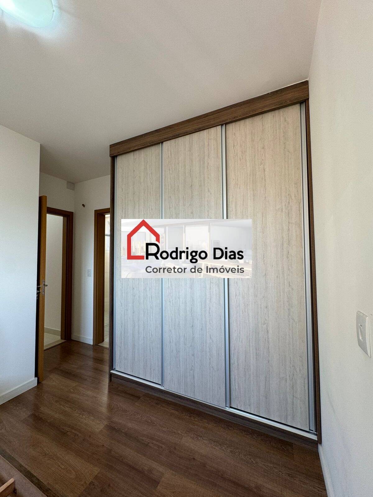 Apartamento para alugar com 3 quartos, 77m² - Foto 10