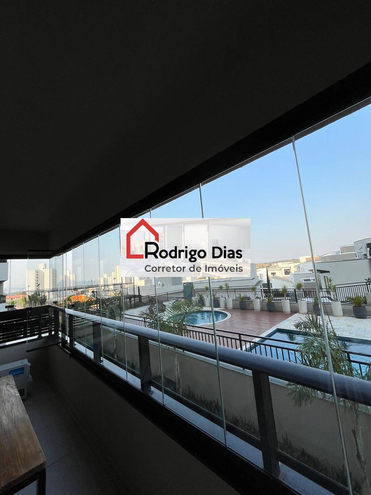 Apartamento para alugar com 3 quartos, 98m² - Foto 8