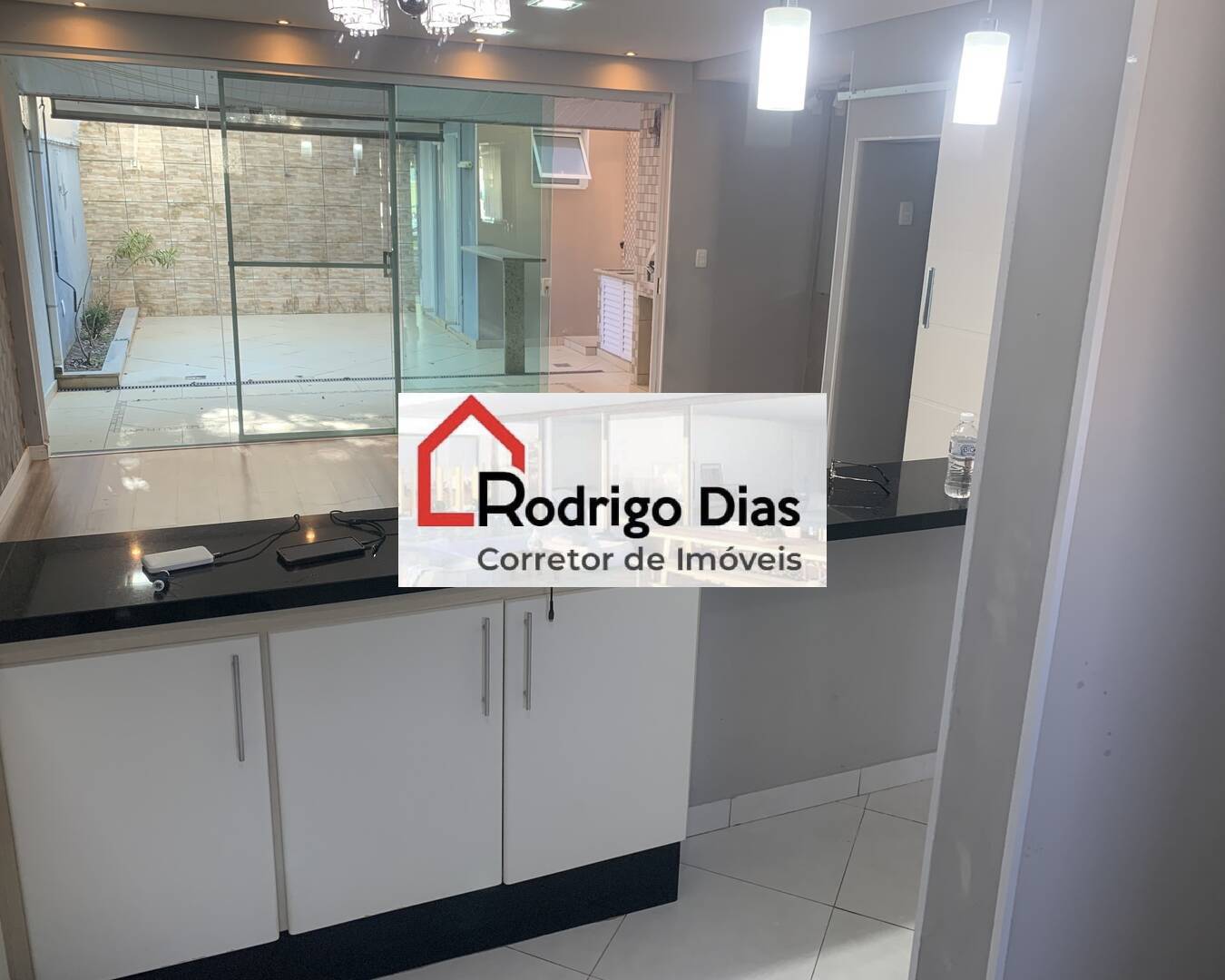 Casa de Condomínio para alugar com 3 quartos, 125m² - Foto 18