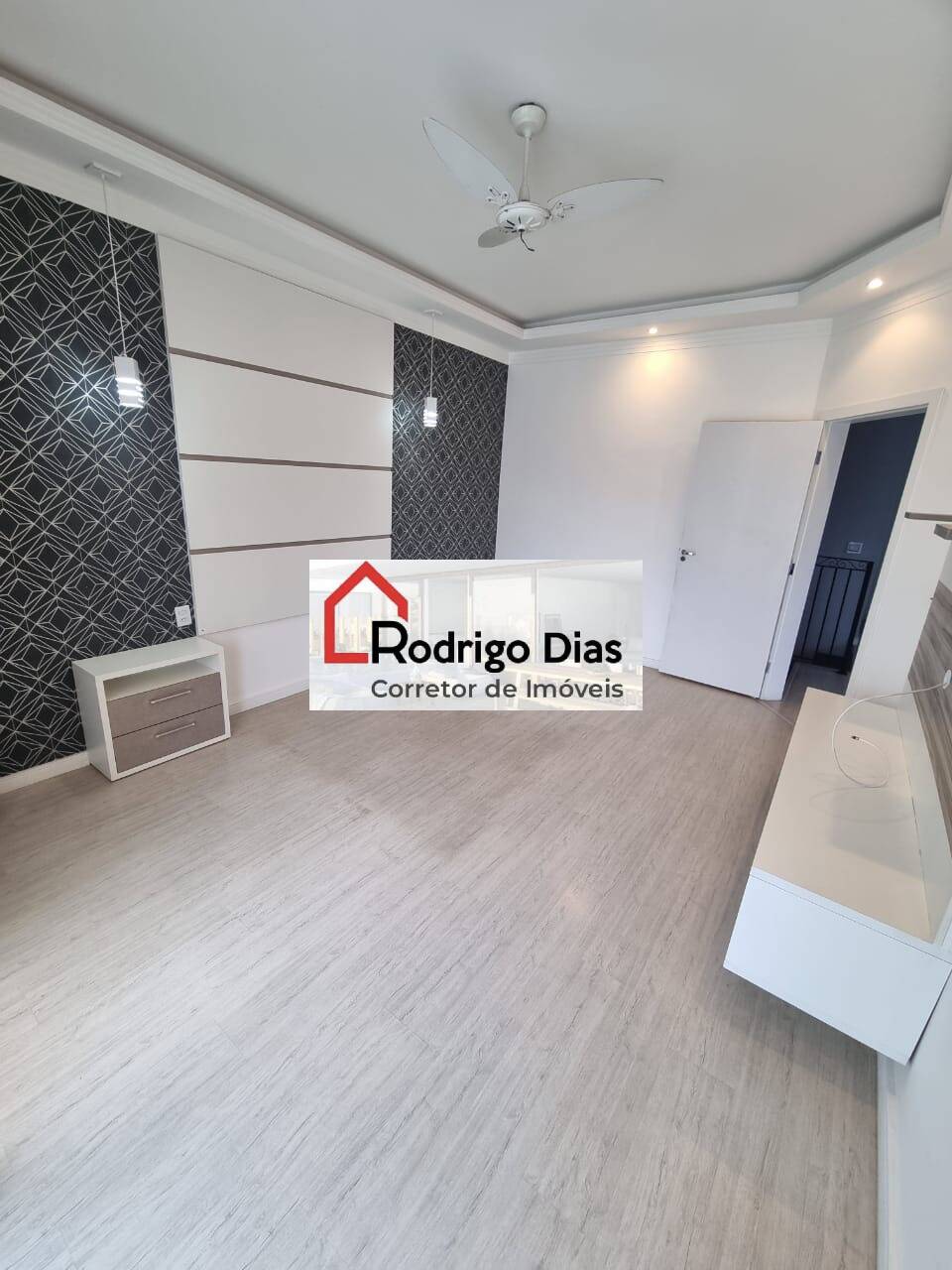 Casa para alugar com 4 quartos, 380m² - Foto 9