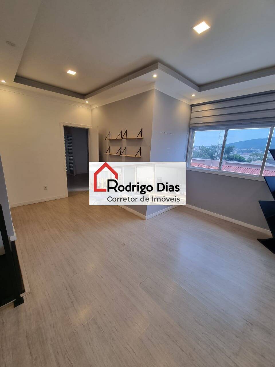 Casa para alugar com 4 quartos, 380m² - Foto 7