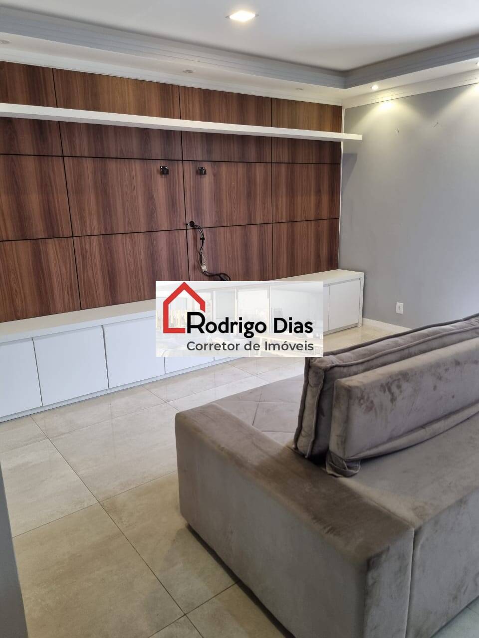 Casa para alugar com 4 quartos, 380m² - Foto 35