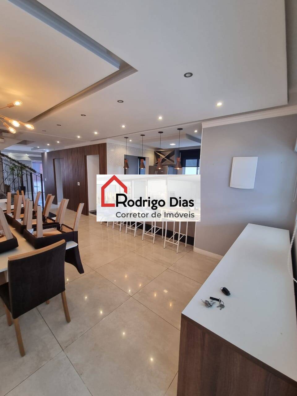 Casa para alugar com 4 quartos, 380m² - Foto 43