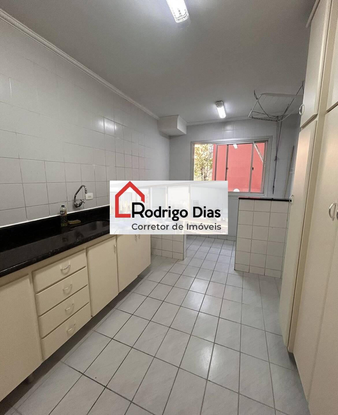 Apartamento para alugar com 2 quartos, 64m² - Foto 2