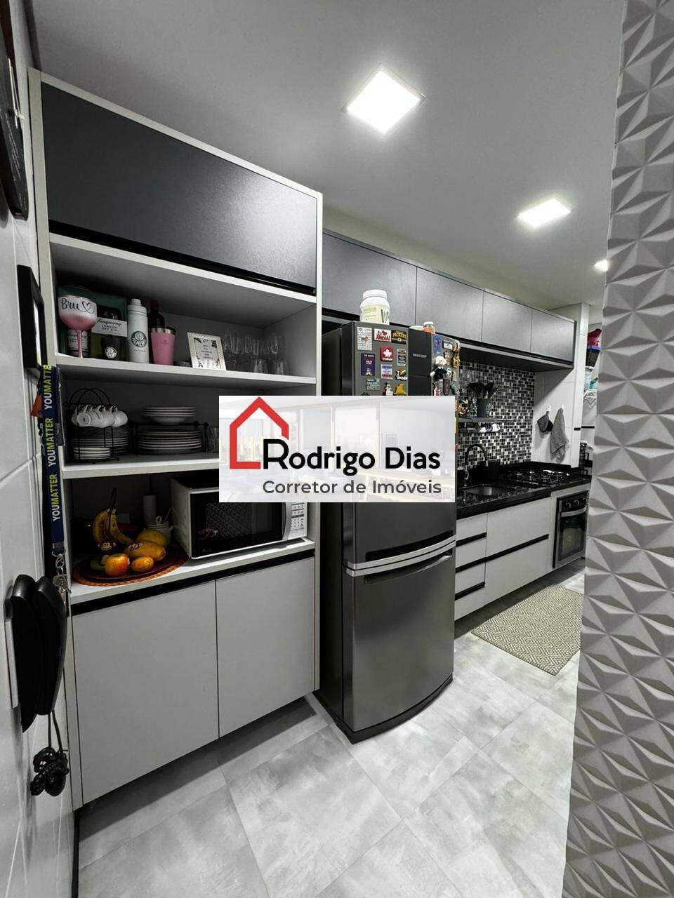 Apartamento à venda com 2 quartos, 66m² - Foto 18