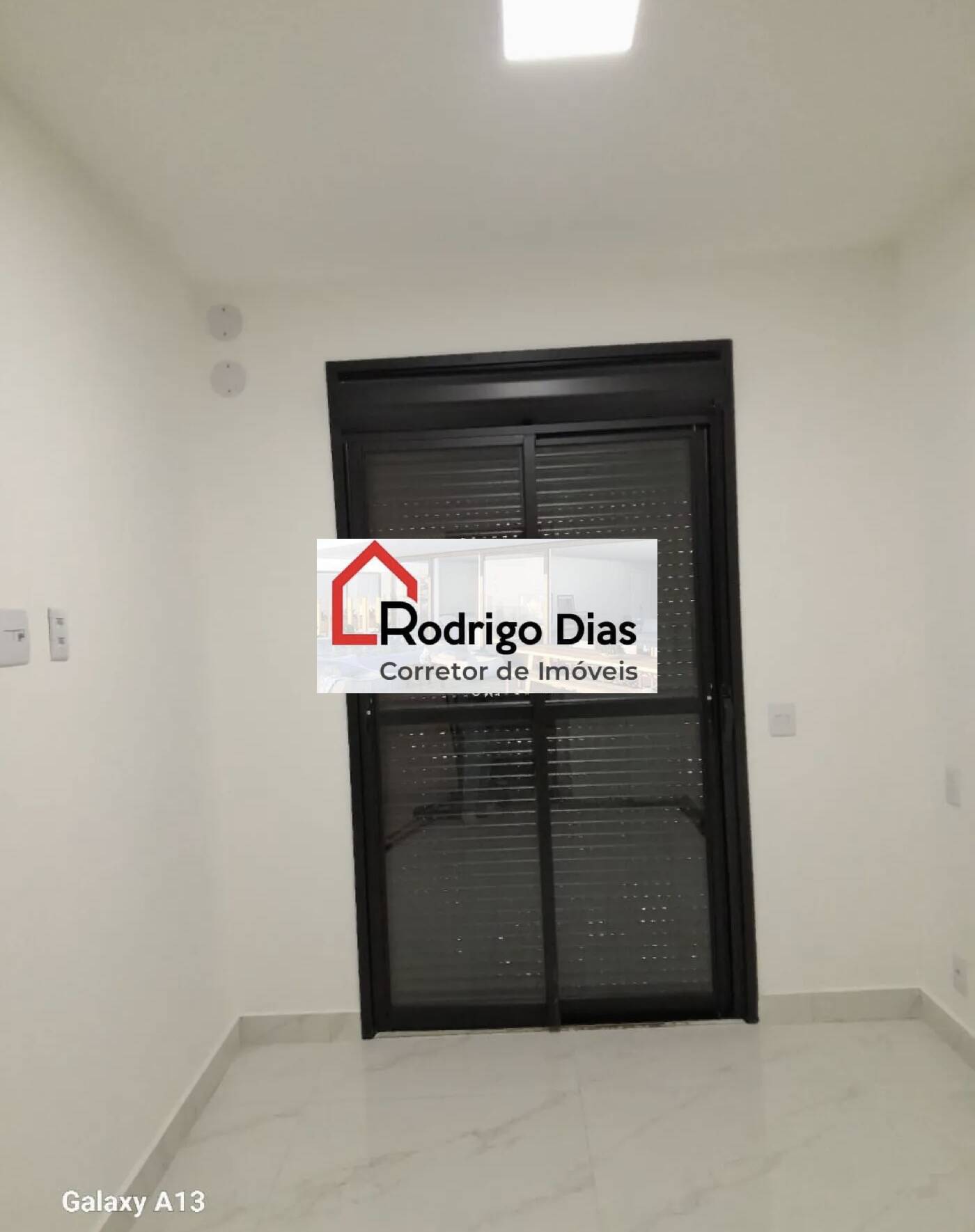 Apartamento para alugar com 2 quartos, 68m² - Foto 33