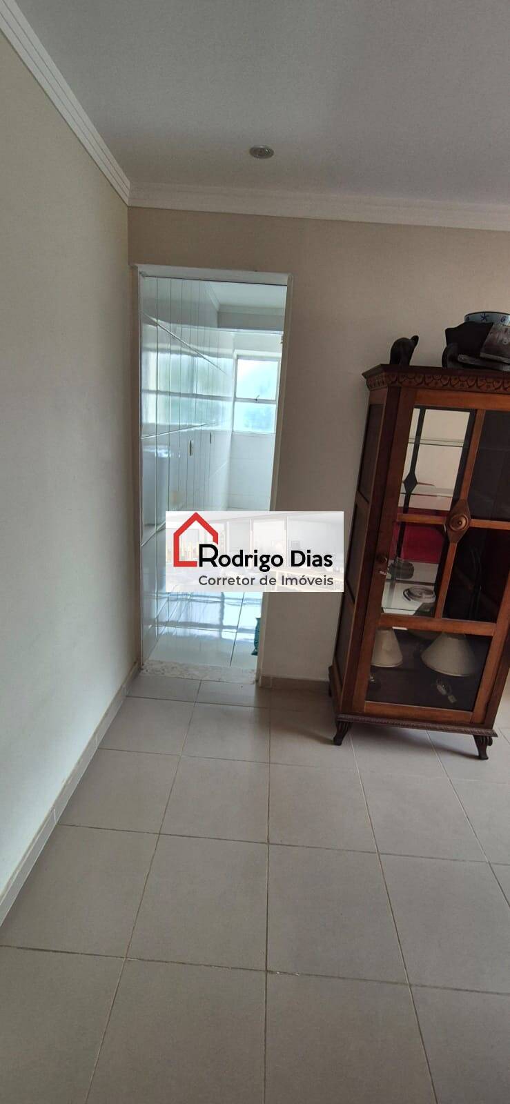 Apartamento para alugar com 2 quartos, 57m² - Foto 6