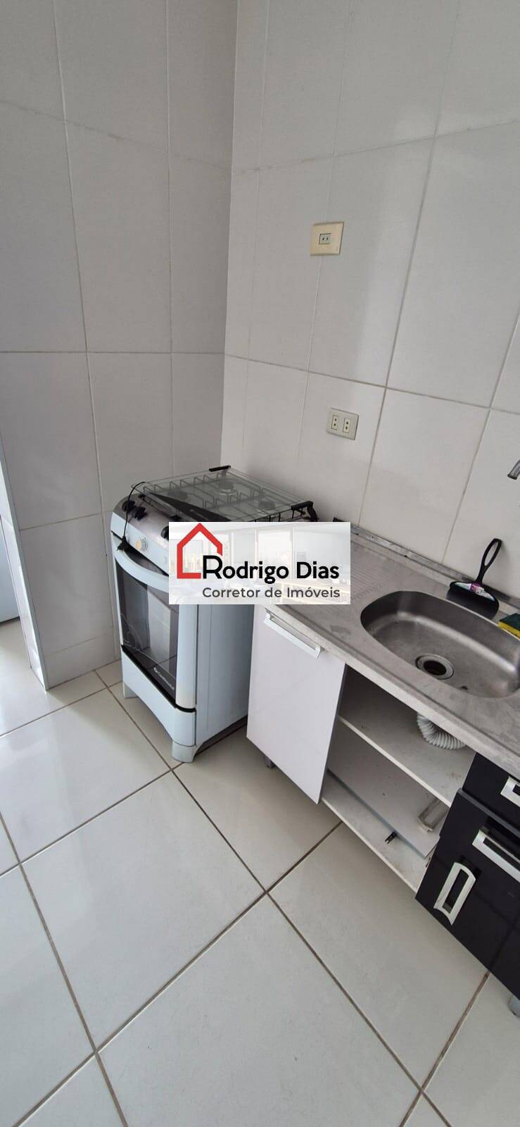 Apartamento para alugar com 2 quartos, 57m² - Foto 14