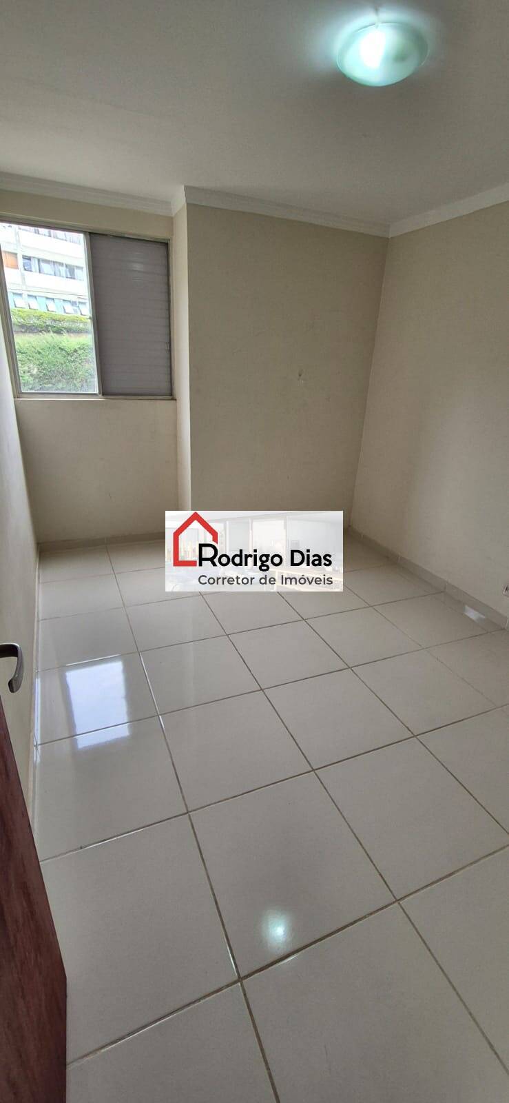 Apartamento para alugar com 2 quartos, 57m² - Foto 17