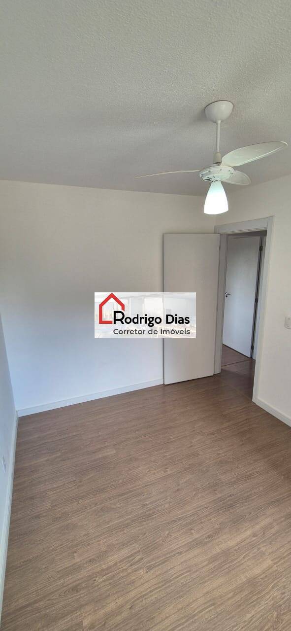 Apartamento para alugar com 3 quartos, 64m² - Foto 3