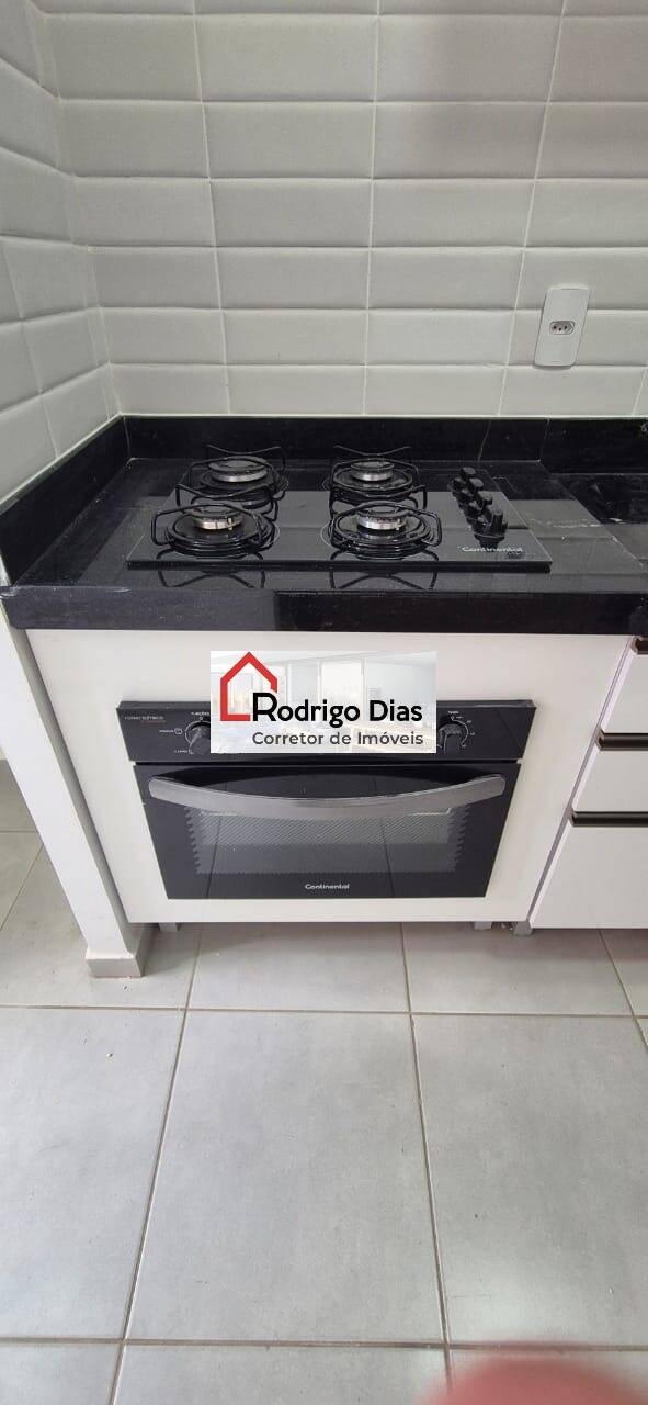 Apartamento para alugar com 3 quartos, 64m² - Foto 2