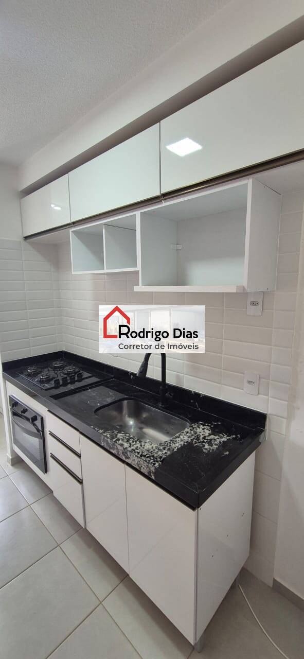 Apartamento para alugar com 3 quartos, 64m² - Foto 5