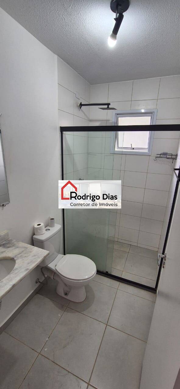 Apartamento para alugar com 3 quartos, 64m² - Foto 8