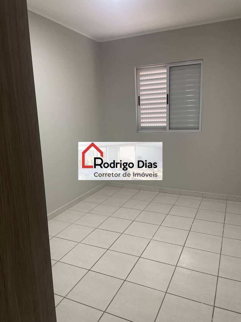 Apartamento para alugar com 2 quartos, 60m² - Foto 17