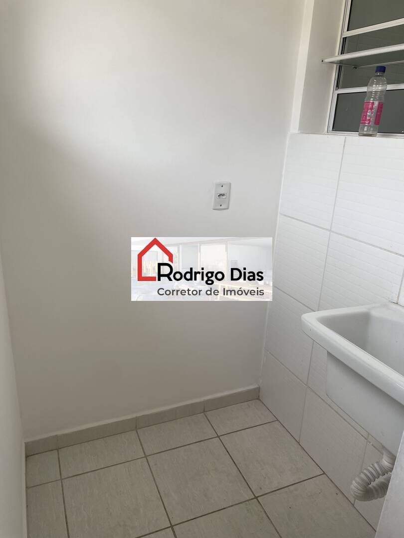 Apartamento para alugar com 2 quartos, 60m² - Foto 18