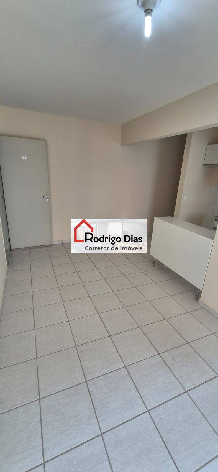 Apartamento para alugar com 2 quartos, 60m² - Foto 3