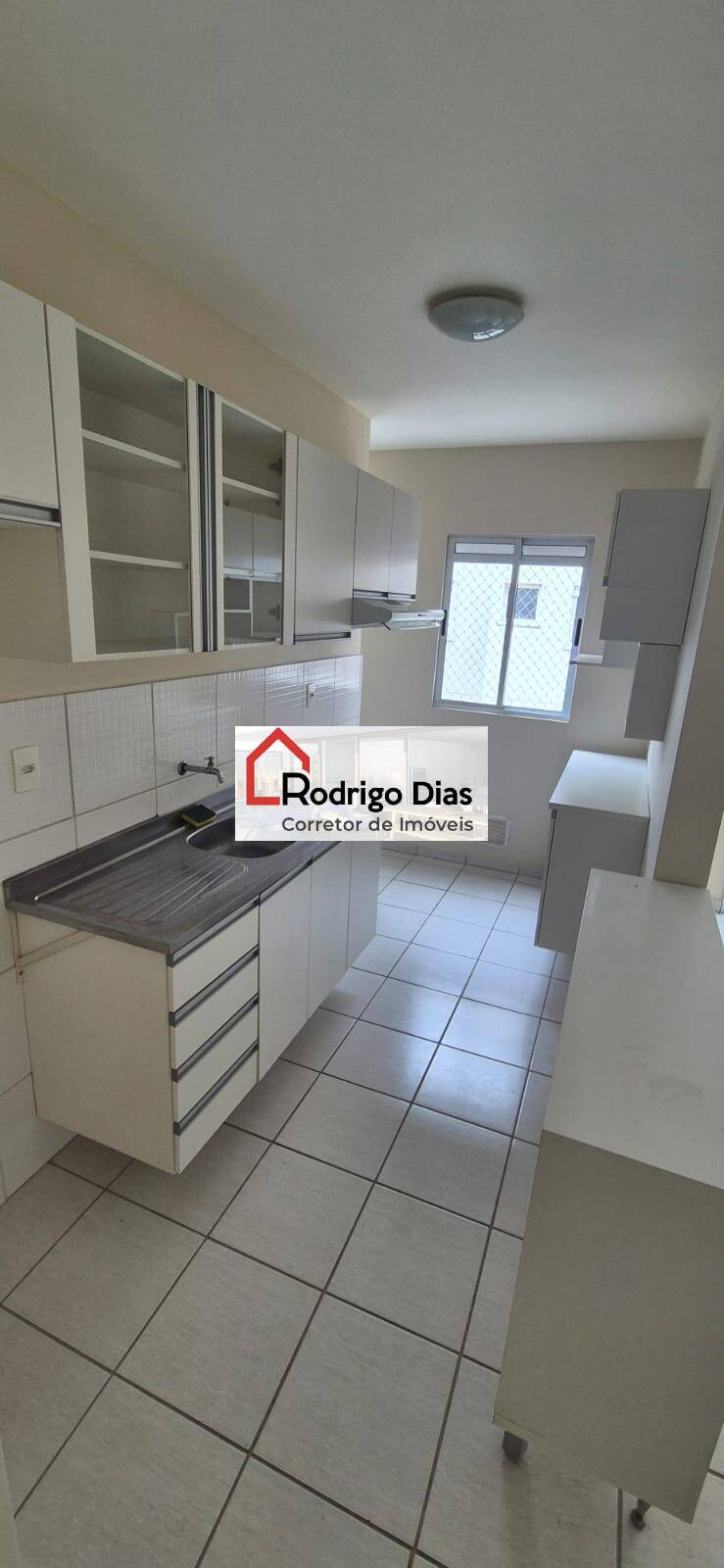 Apartamento para alugar com 2 quartos, 60m² - Foto 9