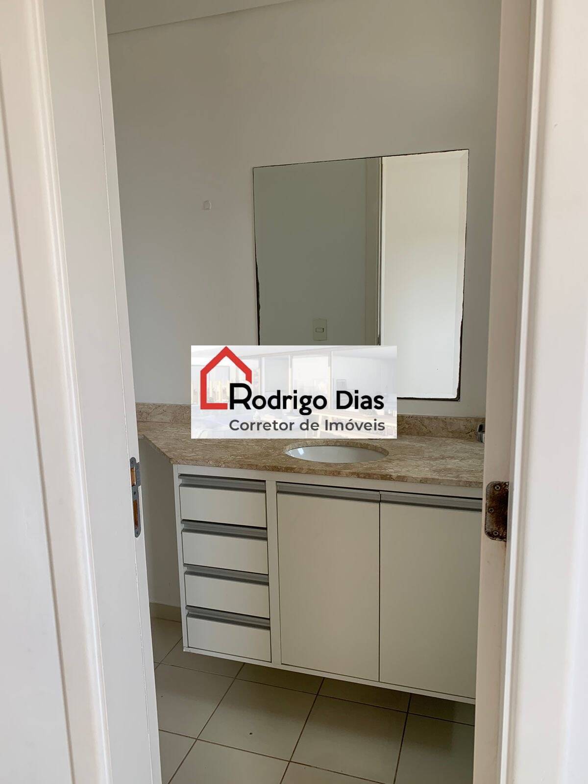 Apartamento para alugar com 3 quartos, 92m² - Foto 13