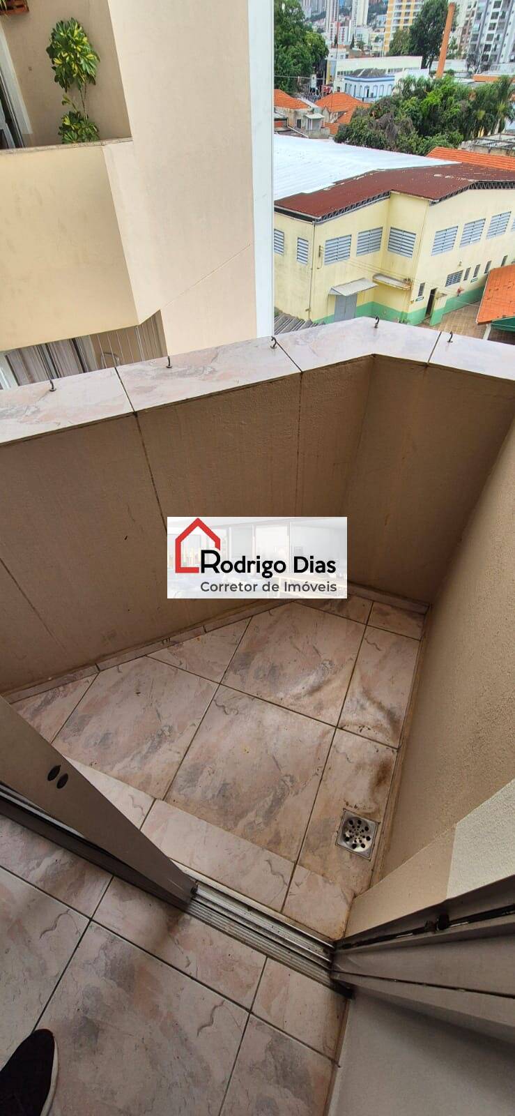 Apartamento para alugar com 2 quartos, 60m² - Foto 17