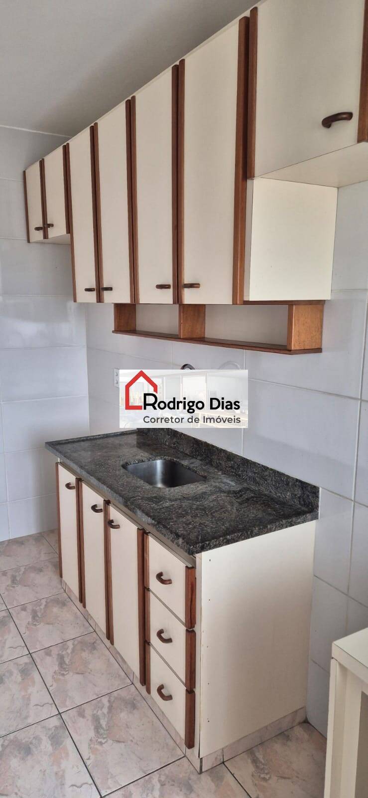 Apartamento para alugar com 2 quartos, 60m² - Foto 19