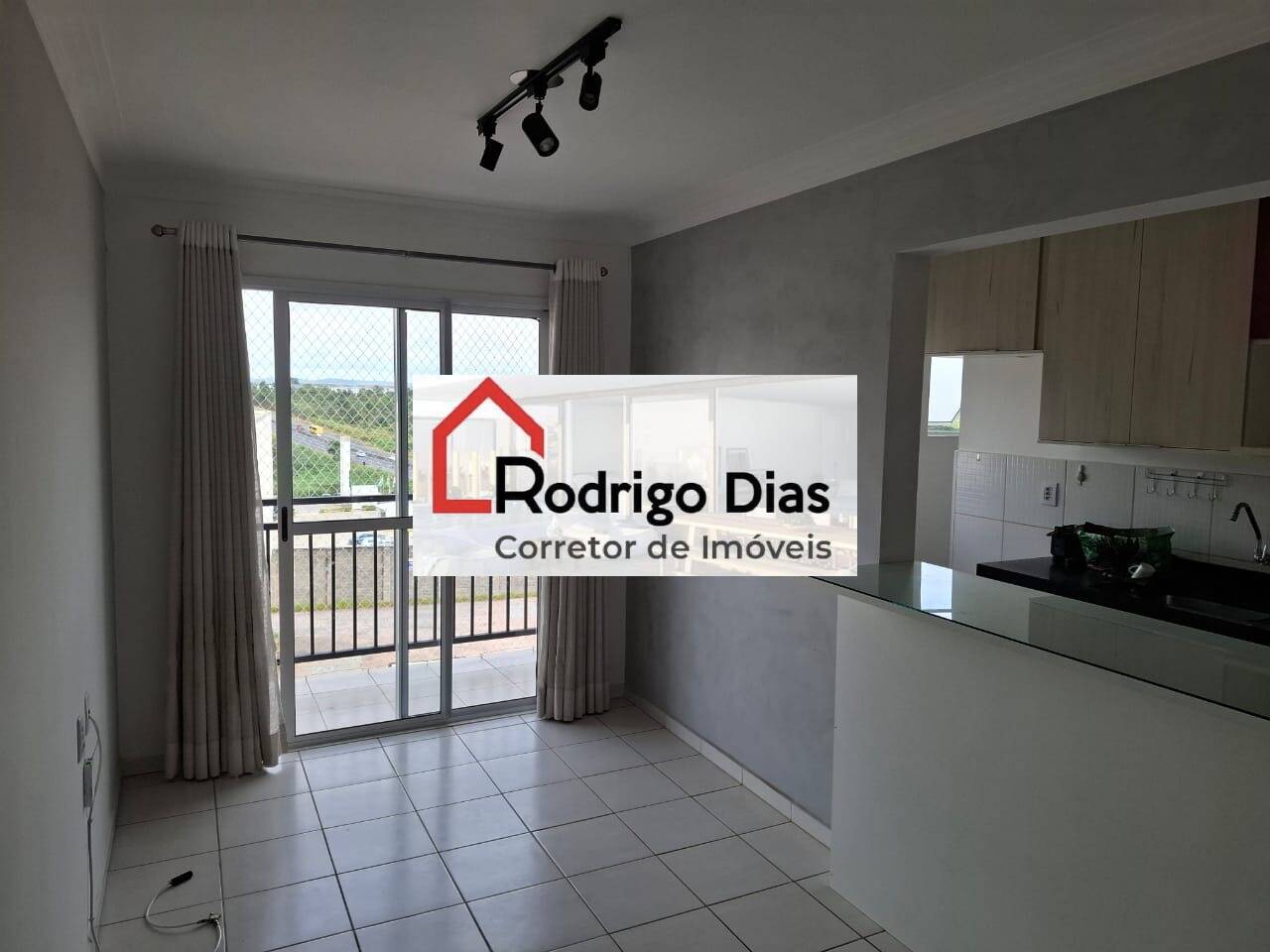 Apartamento para alugar com 2 quartos, 60m² - Foto 13