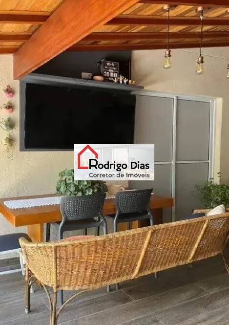 Casa de Condomínio para alugar com 3 quartos, 192m² - Foto 3