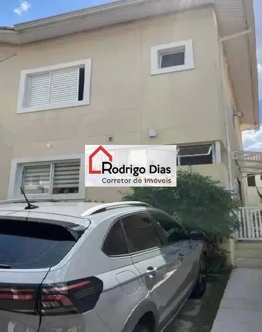 Casa de Condomínio para alugar com 3 quartos, 192m² - Foto 1