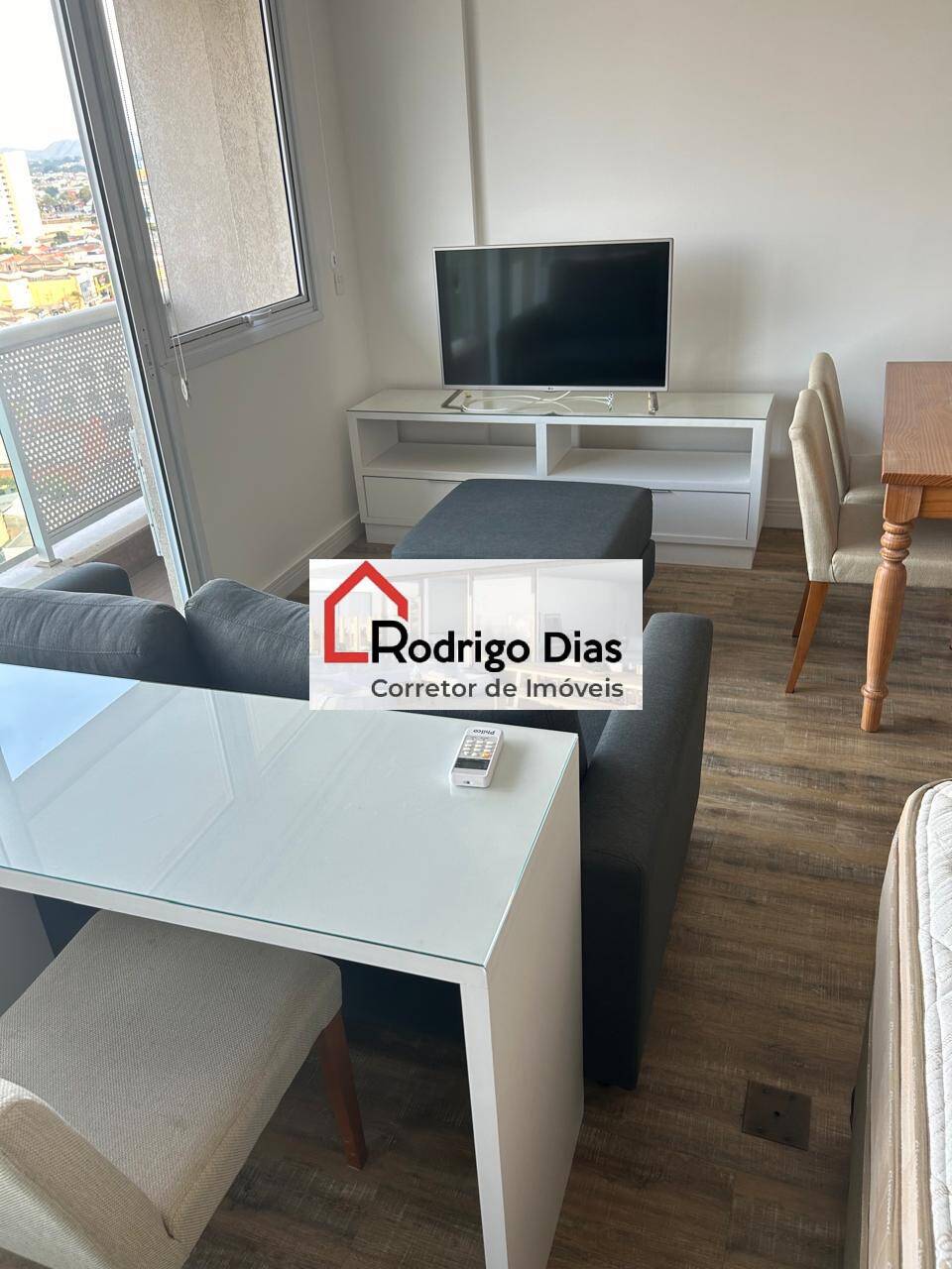 Apartamento para alugar com 1 quarto, 44m² - Foto 11