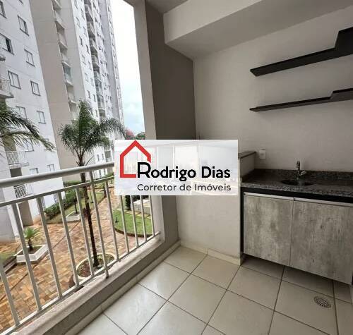 Apartamento para alugar com 3 quartos, 87m² - Foto 4