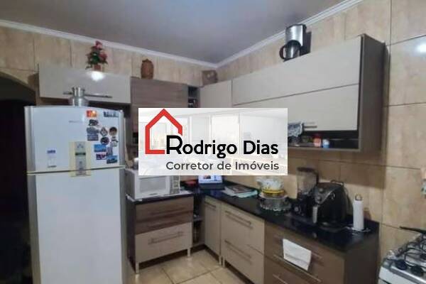 Casa à venda com 5 quartos, 348m² - Foto 1