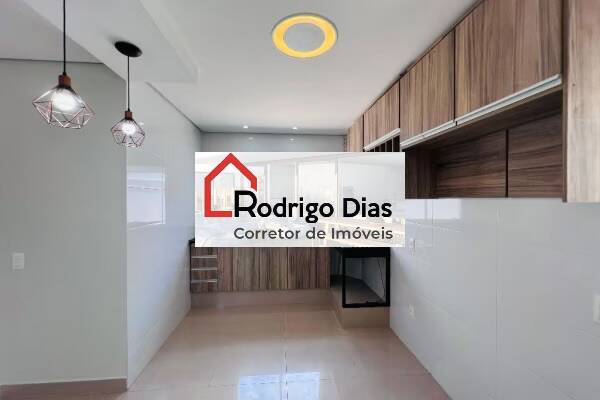 Casa de Condomínio para alugar com 3 quartos, 150m² - Foto 14