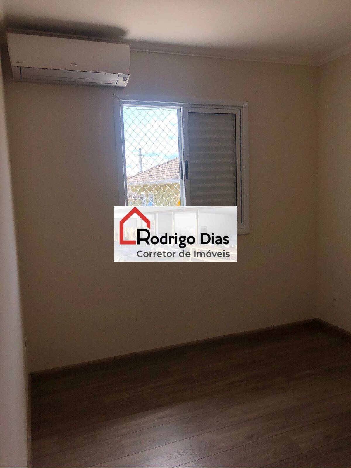 Casa de Condomínio para alugar com 3 quartos, 183m² - Foto 4