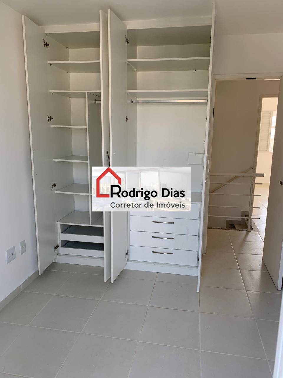 Casa de Condomínio para alugar com 3 quartos, 125m² - Foto 5