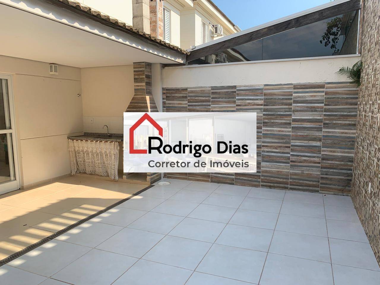 Casa de Condomínio para alugar com 3 quartos, 125m² - Foto 7