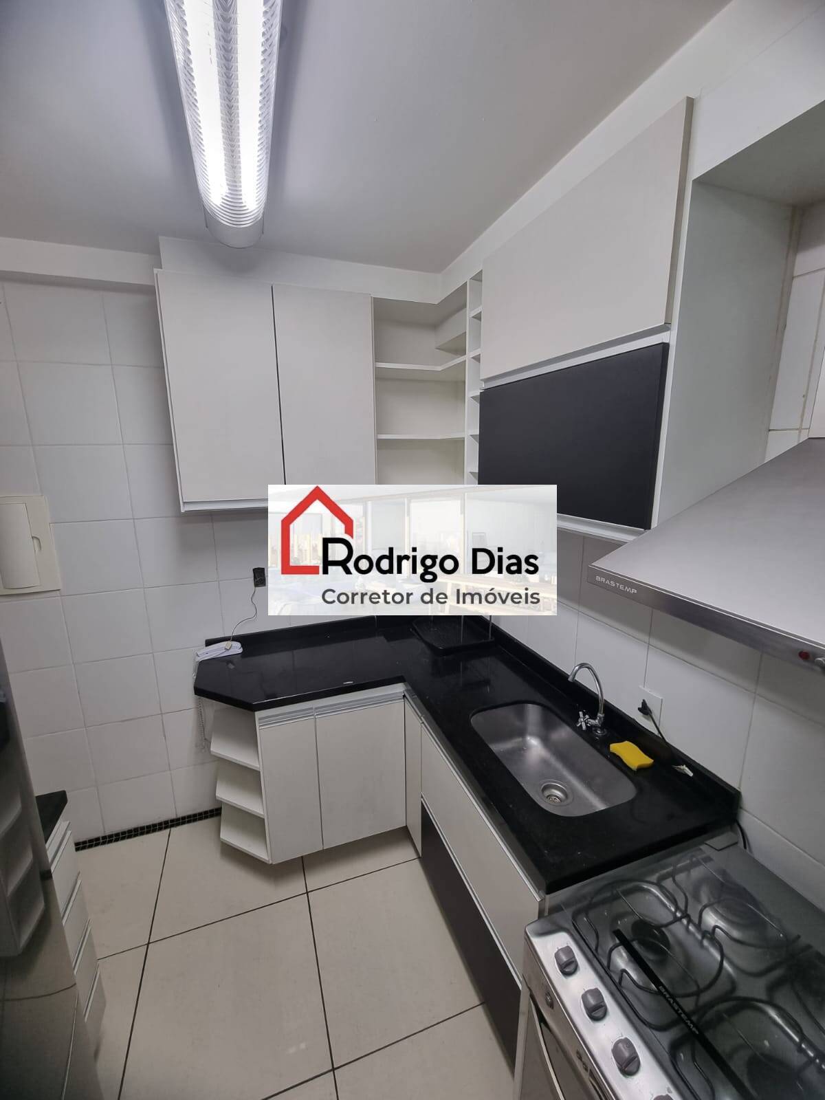 Apartamento para alugar com 2 quartos, 50m² - Foto 18